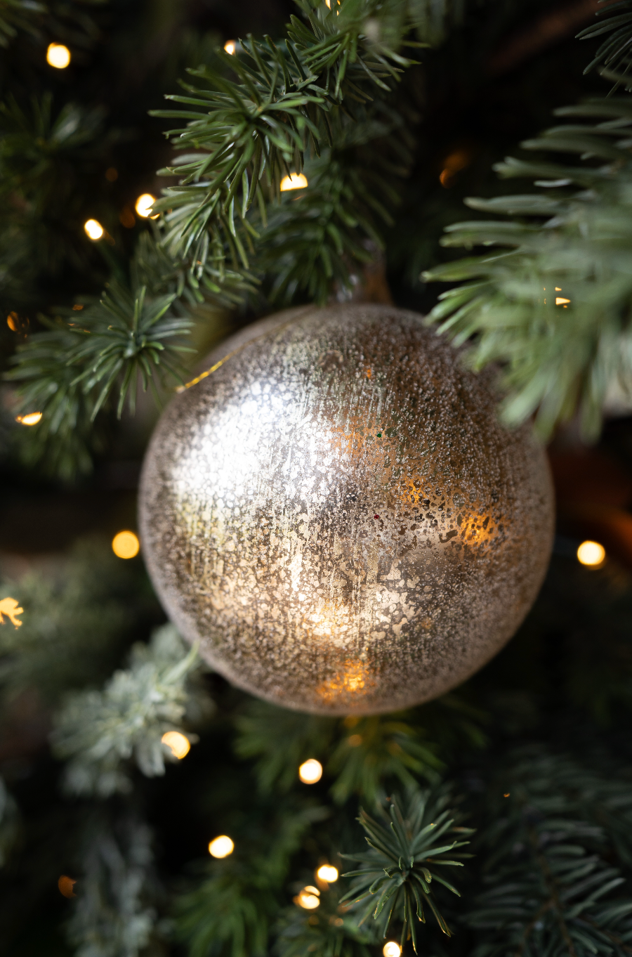 Antique Champagne Glow Ornament