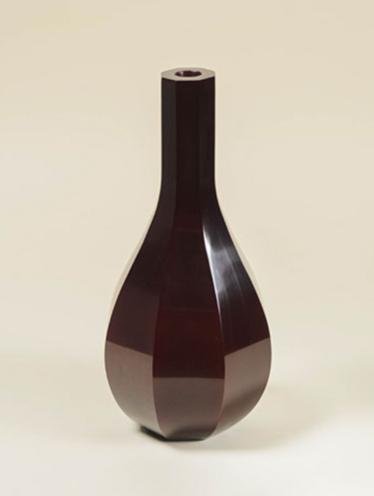 Bevelled Bottle Peking Vase